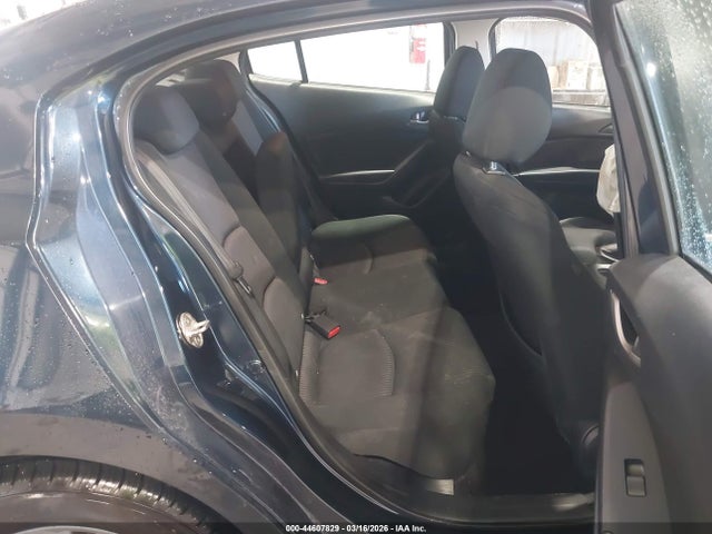 3MZBM1V74FM230071 Mazda Mazda3 I Touring