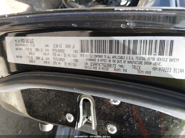 3C6RR7KT7GG358173 RAM 1500 Express