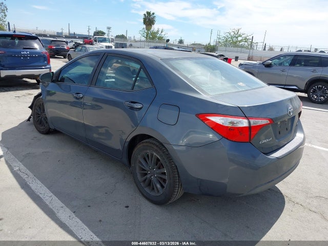 2015 TOYOTA COROLLA 5YFBURHE0FP198823 Photo 2