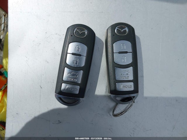 Продажа на аукционе авто 2016 Mazda Mazda3 I Sport, vin: JM1BM1U77G1310712, номер лота: 44607859