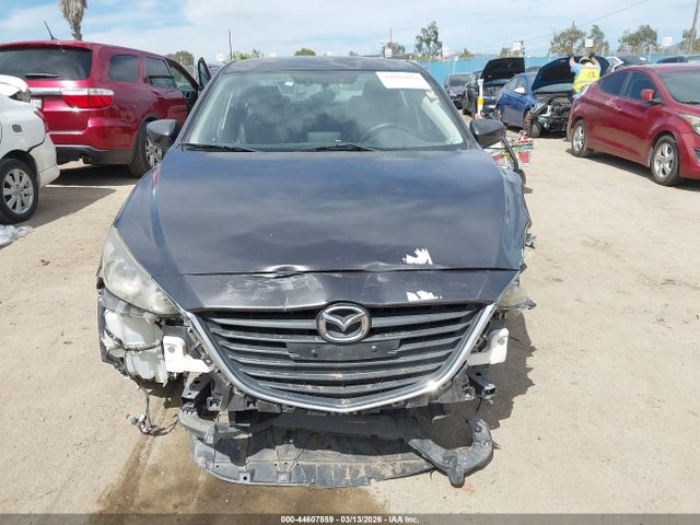 Продажа на аукционе авто 2016 Mazda Mazda3 I Sport, vin: JM1BM1U77G1310712, номер лота: 44607859