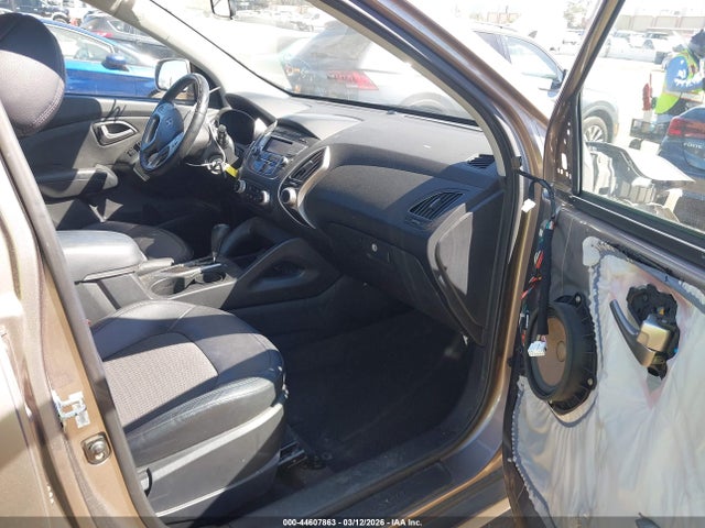 2011 HYUNDAI TUCSON KM8JU3ACXBU157321 Photo 4
