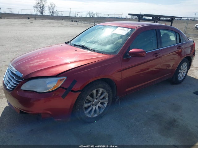Продажа на аукционе авто 2013 Chrysler 200 Touring, vin: 1C3CCBBB6DN503933, номер лота: 44607872