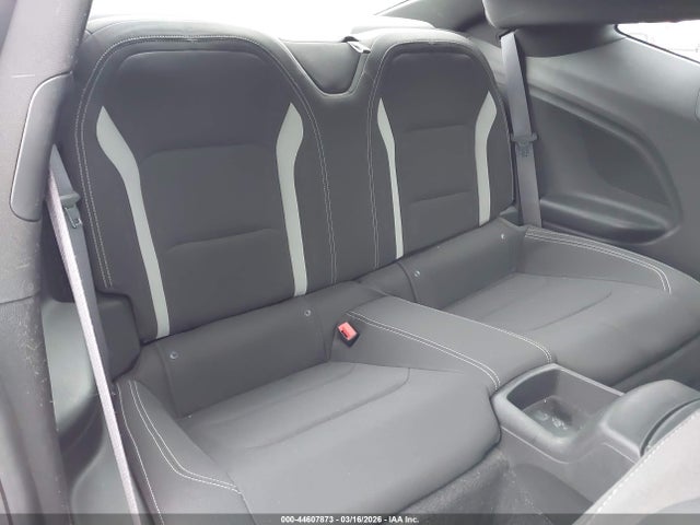 1G1FB1RSXG0140865 Chevrolet Camaro 1lt