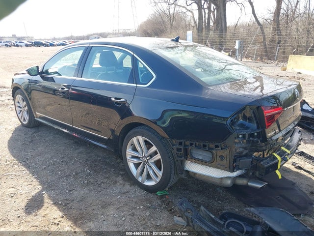 44607878 :رقم المزاد ، 1VWGT7A33HC034786 vin ، 2017 Volkswagen Passat 1.8t Se مزاد بيع
