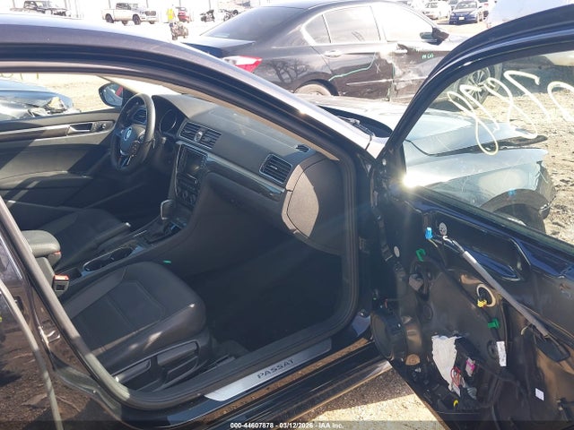 44607878 :رقم المزاد ، 1VWGT7A33HC034786 vin ، 2017 Volkswagen Passat 1.8t Se مزاد بيع