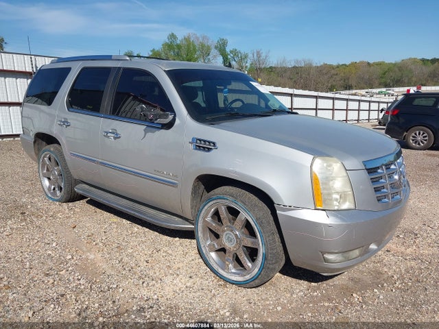 2010 CADILLAC ESCALADE 1GYUKAEFXAR108762