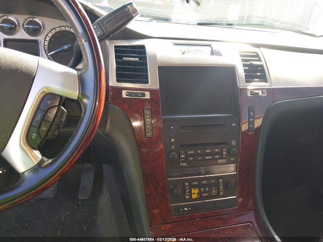 Aukcja sprzedaży 2010 Cadillac Escalade Standard, vin: 1GYUKAEFXAR108762, numer aukcji: 44607884