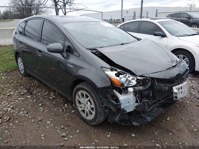 2015 TOYOTA PRIUS V JTDZN3EU7FJ039533