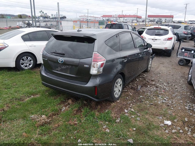 2015 TOYOTA PRIUS V JTDZN3EU7FJ039533 Photo 3
