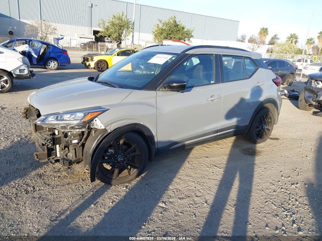 3N1CP5DV0NL495101 Nissan Kicks Sr Xtronic Cvt