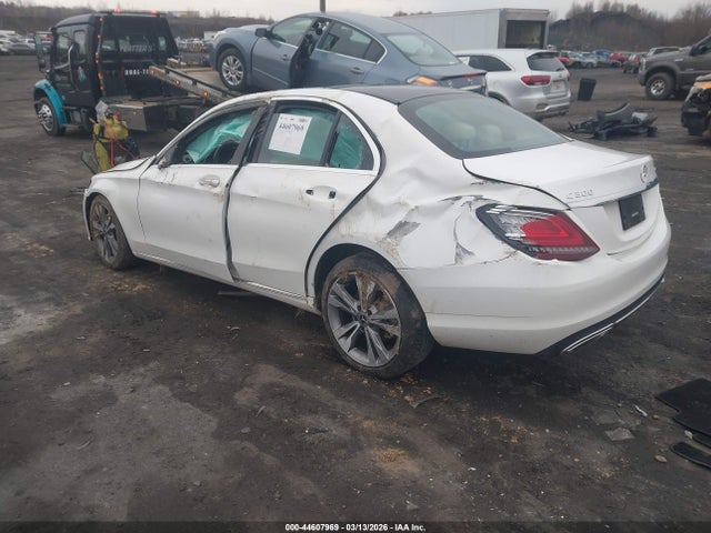 2019 Mercedes-benz C 300 4matic მანქანა იყიდება აუქციონზე, vin: 55SWF8EB0KU300349, აუქციონის ნომერი: 44607969