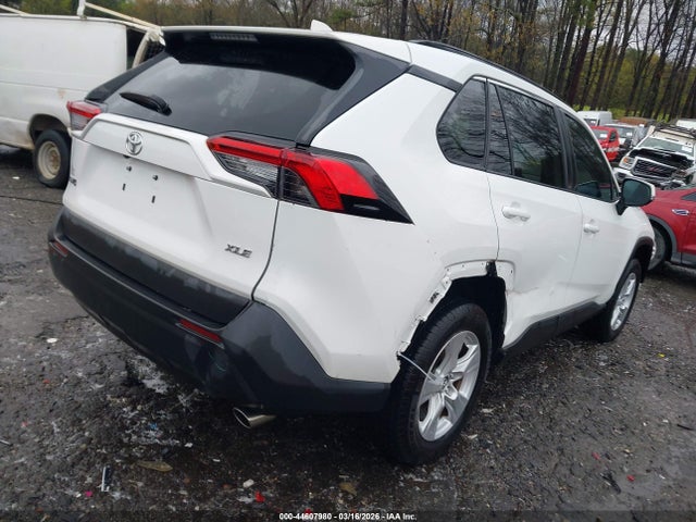 2021 TOYOTA RAV4 2T3W1RFV9MC087639 Photo 3