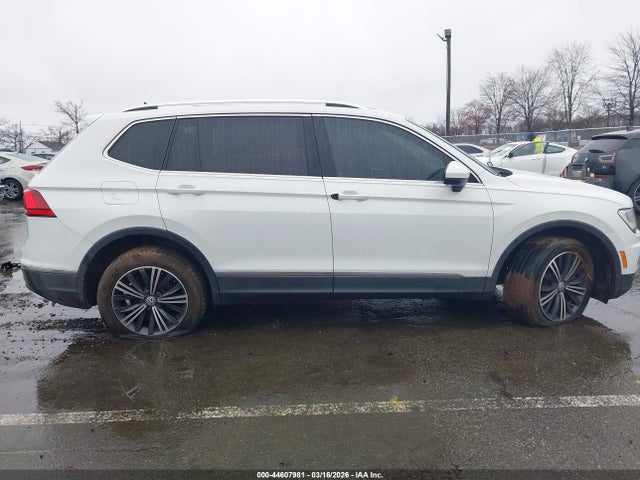 Aukcja sprzedaży 2019 Volkswagen Tiguan 2.0t Se/2.0t Sel/2.0t Sel R-line/2.0t Sel R-line Black, vin: 3VV3B7AX4KM033743, numer aukcji: 44607981