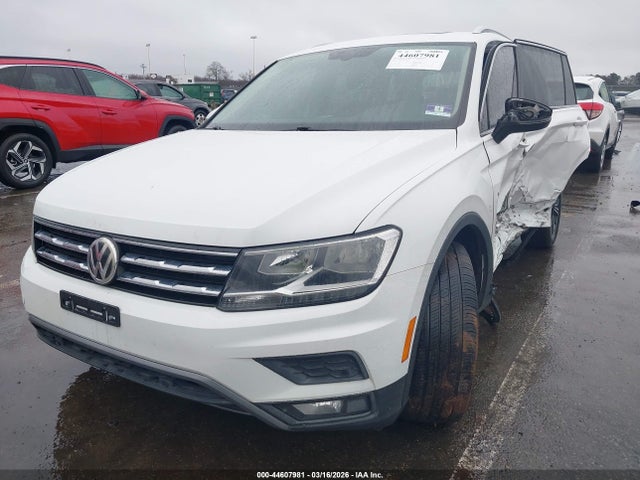 Aukcja sprzedaży 2019 Volkswagen Tiguan 2.0t Se/2.0t Sel/2.0t Sel R-line/2.0t Sel R-line Black, vin: 3VV3B7AX4KM033743, numer aukcji: 44607981