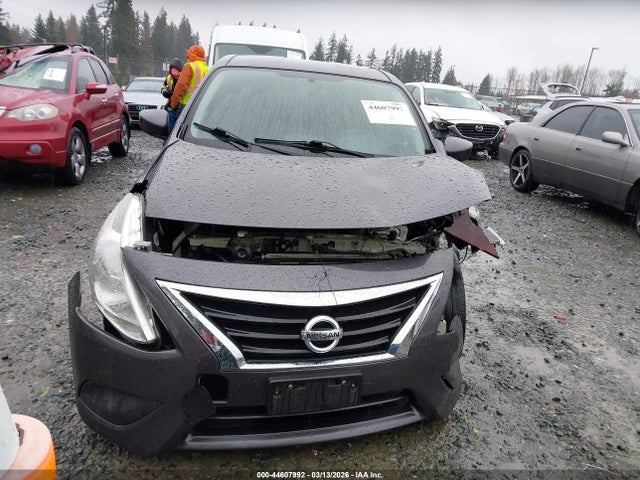 2015 Nissan Versa 1.6 S/1.6 S+/1.6 Sl/1.6 Sv მანქანა იყიდება აუქციონზე, vin: 3N1cn7AP2FL817293, აუქციონის ნომერი: 44607992