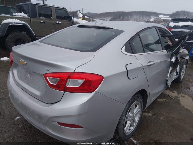 44608004 :رقم المزاد ، 1G1BE5SM2H7228343 vin ، 2017 Chevrolet Cruze Lt Auto مزاد بيع