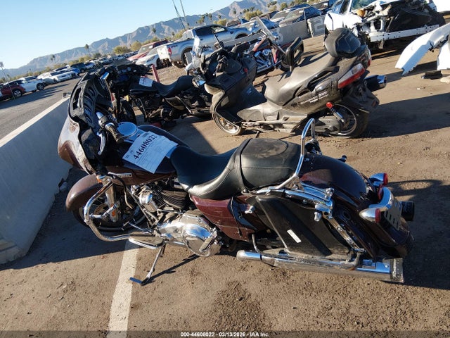 2022 HARLEY-DAVIDSON FLHX 1HD1KBC16NB620988 Photo 2