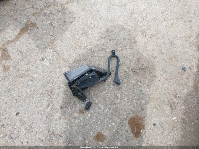 44608037 :رقم المزاد ، JKARFCB13NB503606 vin ، 2022 Kawasaki Krf 1000 B مزاد بيع