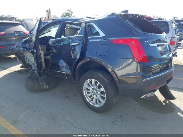 1GYKNARS2JZ133760 Cadillac Xt5 Standard