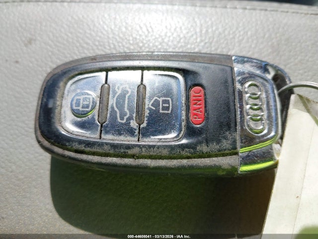 2011 AUDI A8 L WAURVAFD2BN006099 Photo 10