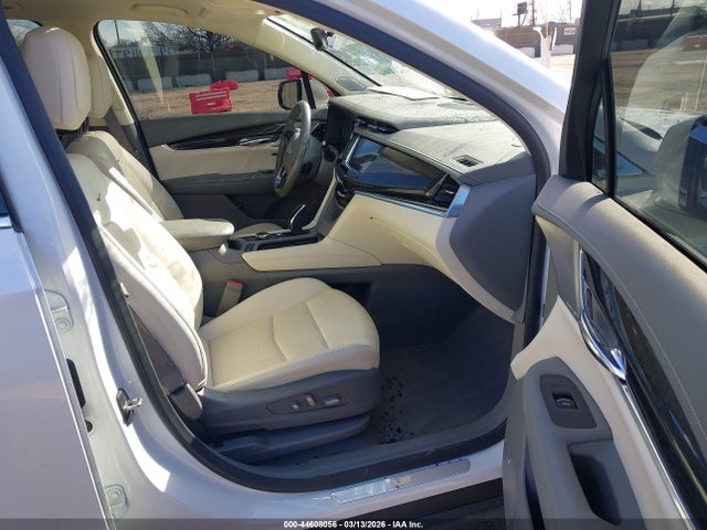 2021 Cadillac Xt6 Awd Premium Luxury მანქანა იყიდება აუქციონზე, vin: 1GYKPDRS8MZ116770, აუქციონის ნომერი: 44608056