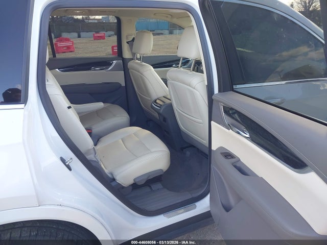 2021 Cadillac Xt6 Awd Premium Luxury მანქანა იყიდება აუქციონზე, vin: 1GYKPDRS8MZ116770, აუქციონის ნომერი: 44608056