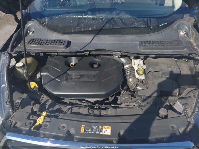 1FMCU0J97HUF11056 Ford Escape Titanium