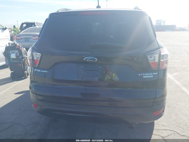 1FMCU0J97HUF11056 Ford Escape Titanium