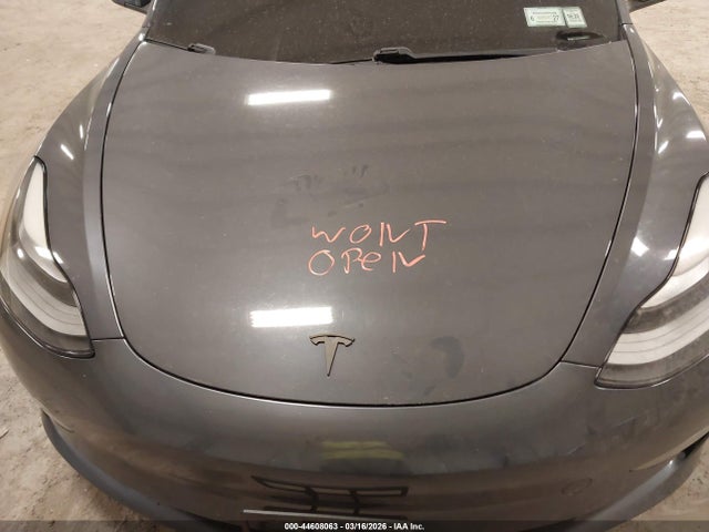 2021 Tesla Model 3 Long Range Dual Motor All-wheel Drive მანქანა იყიდება აუქციონზე, vin: 5YJ3E1EB8MF973973, აუქციონის ნომერი: 44608063