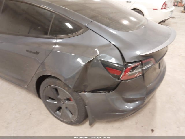 2021 Tesla Model 3 Long Range Dual Motor All-wheel Drive მანქანა იყიდება აუქციონზე, vin: 5YJ3E1EB8MF973973, აუქციონის ნომერი: 44608063