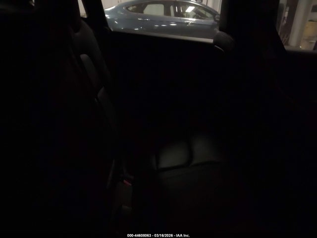 2021 Tesla Model 3 Long Range Dual Motor All-wheel Drive მანქანა იყიდება აუქციონზე, vin: 5YJ3E1EB8MF973973, აუქციონის ნომერი: 44608063