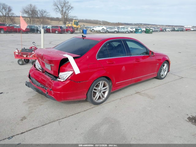 44608064 :رقم المزاد ، WDDGF4HB6CA611231 vin ، 2012 Mercedes-benz C 250 Sport مزاد بيع