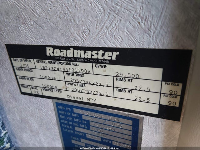 Продажа на аукционе авто 1995 Roadmaster Rail Executive Signature, vin: 1RF120415S1011986, номер лота: 44608074