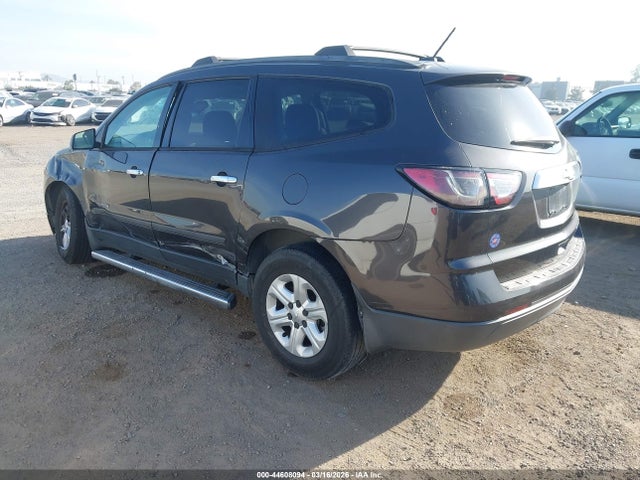 Chevrolet Traverse Ls 2015 1GNKRFED2FJ135388 Image 3