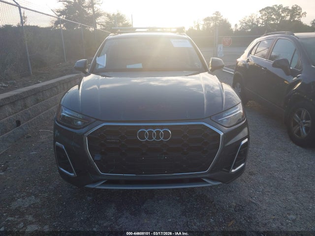 Продажа на аукционе авто 2022 Audi Q5 Premium Plus 45 Tfsi S Line Quattro S Tronic, vin: WA1EAAFY7N2139683, номер лота: 44608101