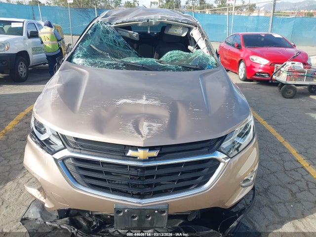 Chevrolet EQUINOX LT 2019 2GNAXKEV1K6188352 Image 6