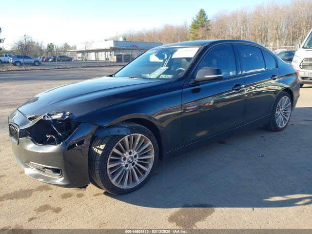 44608113 :رقم المزاد ، WBA3B3G54ENR82665 vin ، 2014 Bmw 328i Xdrive مزاد بيع