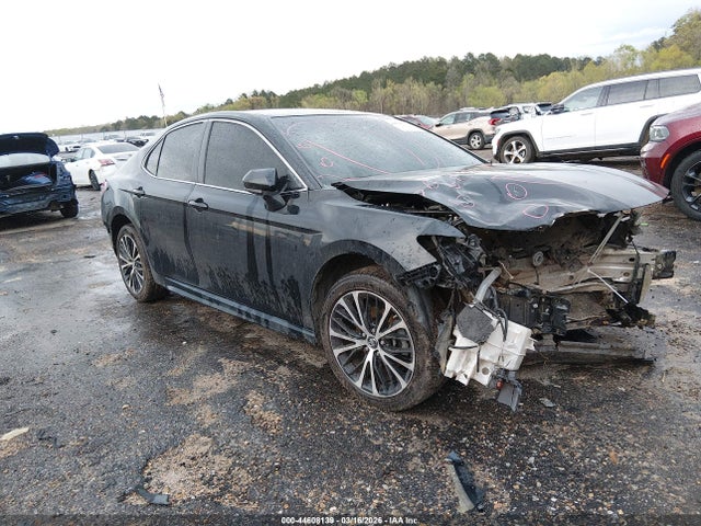 2018 TOYOTA CAMRY 4T1B11HK6JU083862