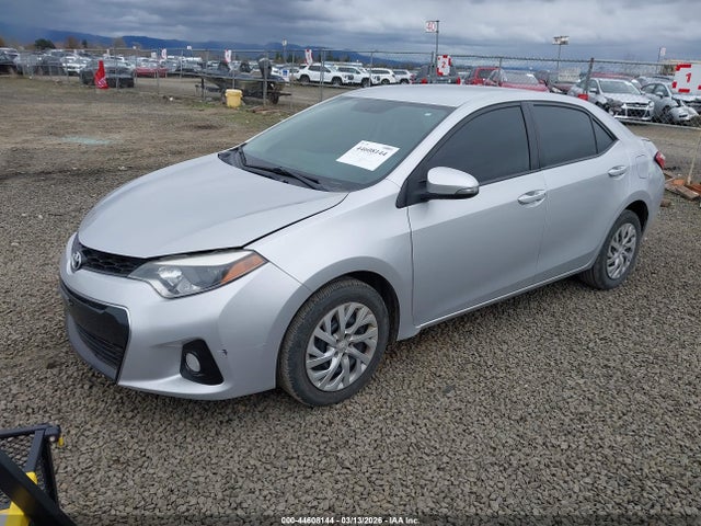 Toyota Corolla S 2016 5YFBURHE7GP526272 Image 2