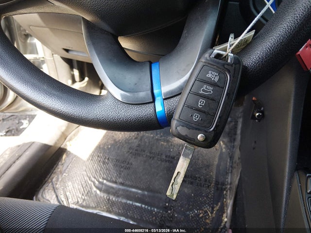 2019 HYUNDAI VELOSTER KMHTG6AF2KU011202 Photo 10