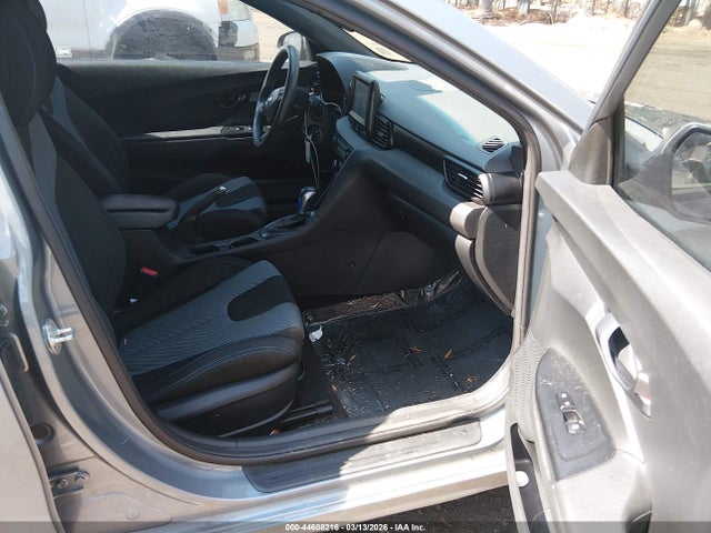 2019 HYUNDAI VELOSTER KMHTG6AF2KU011202 Photo 4