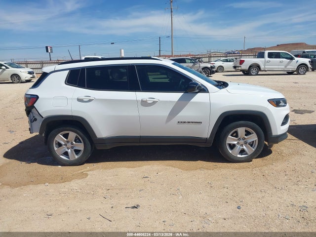 3C4NJCBB2NT202268 Jeep Compass Latitude Fwd