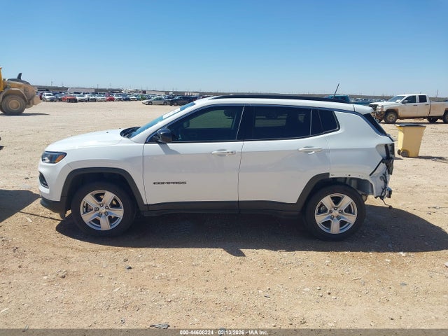 3C4NJCBB2NT202268 Jeep Compass Latitude Fwd