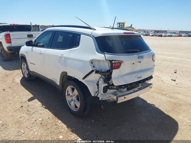 3C4NJCBB2NT202268 Jeep Compass Latitude Fwd
