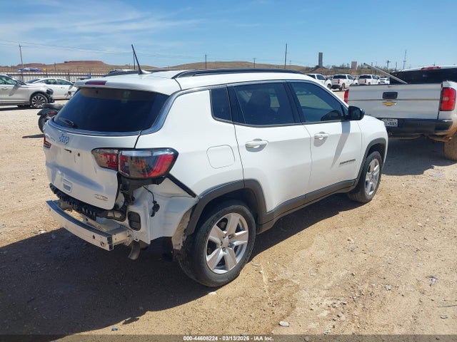3C4NJCBB2NT202268 Jeep Compass Latitude Fwd