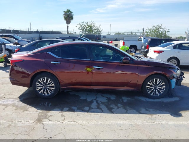1N4BL4DV9PN358391 Nissan Altima Sv Fwd