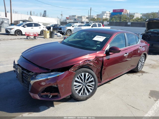 1N4BL4DV9PN358391 Nissan Altima Sv Fwd