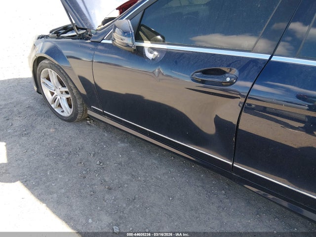 Продаж на аукціоні авто 2012 Mercedes-benz C 250 Sport, vin: WDDGF4HB0CA609393, номер лоту: 44608236