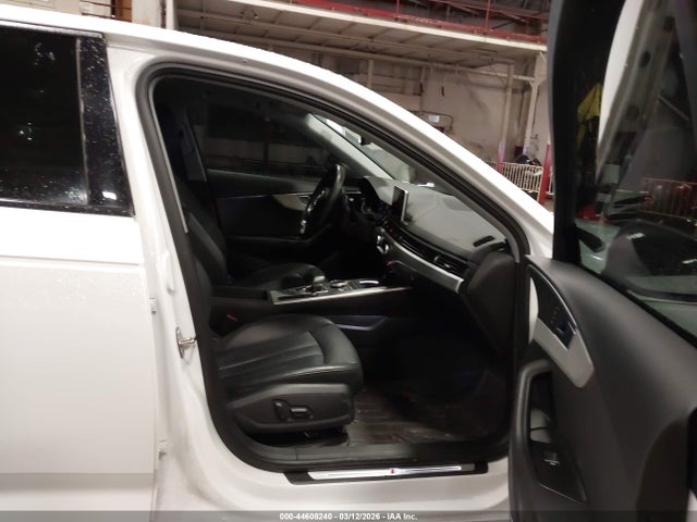 WAULNAF44HN061748 Audi A4 2.0t Premium